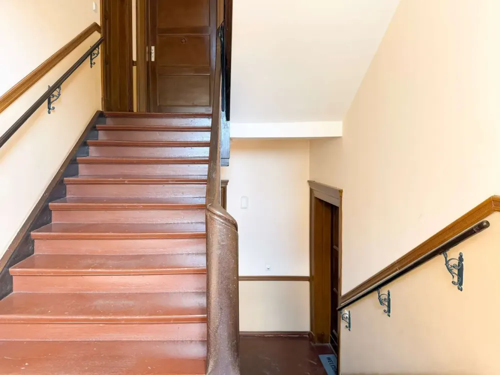 *sofort Bezugsfrei* Hochwertige 3 Zimmer Altbauwohnung I Einbauküche I Balkon