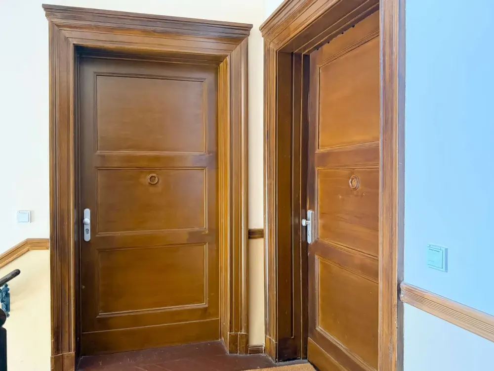 *sofort Bezugsfrei* Hochwertige 3 Zimmer Altbauwohnung I Einbauküche I Balkon