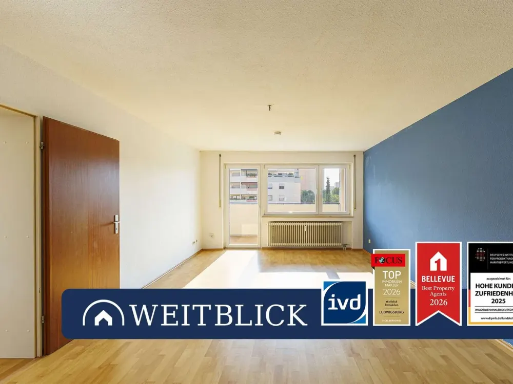 WIDE VIEW: Light-flooded Residential Wonder!
