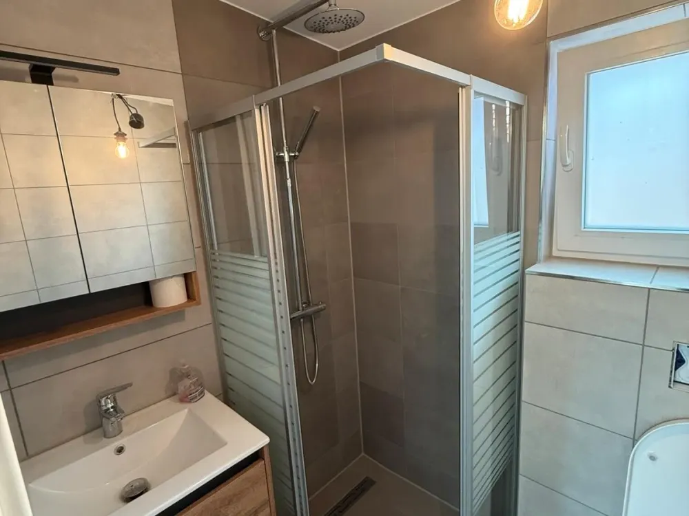 Helle Moderne 3-Zimmer-Wohnung in Walzbachtal zu vermieten