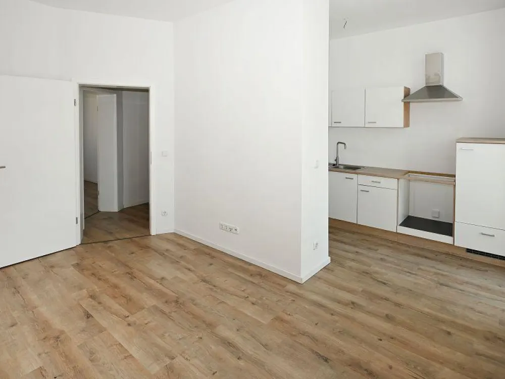 Helle 3-Zimmer-Wohnung mit PKW-Stellplatz in Seelze-Letter...