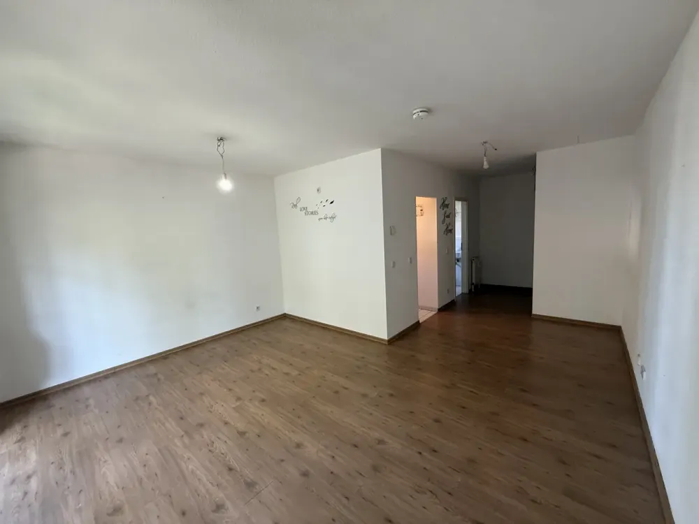 1-room apartment with balcony and separate kitchen in Kabelsketal