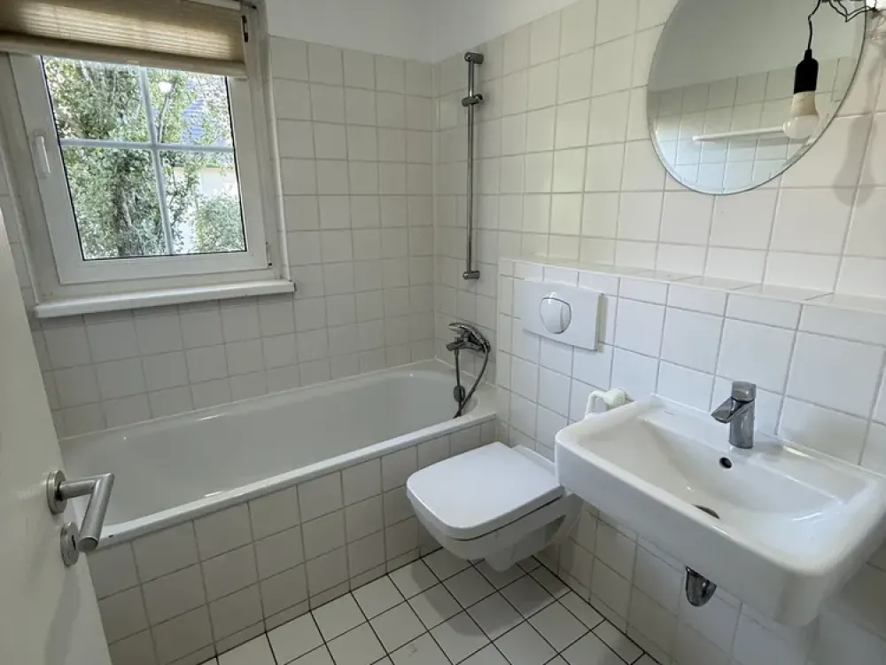 1-room apartment with balcony and separate kitchen in Kabelsketal
