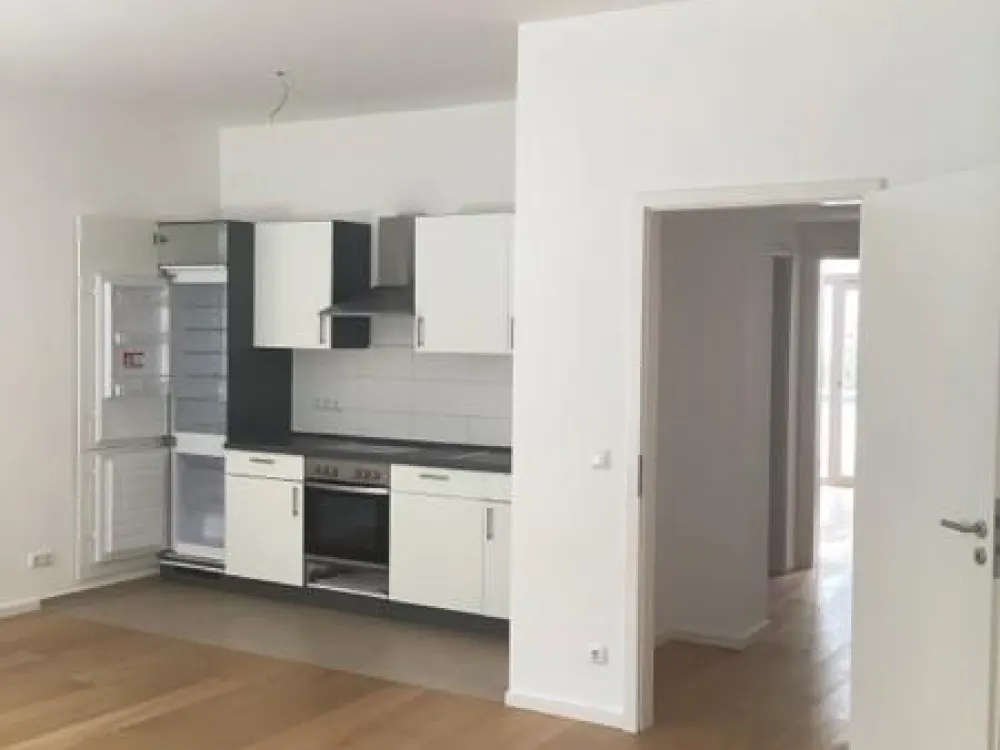 Tolle 2-Zimmer Wohnung mit moderner Ausstattung und Balkon in Flingern
