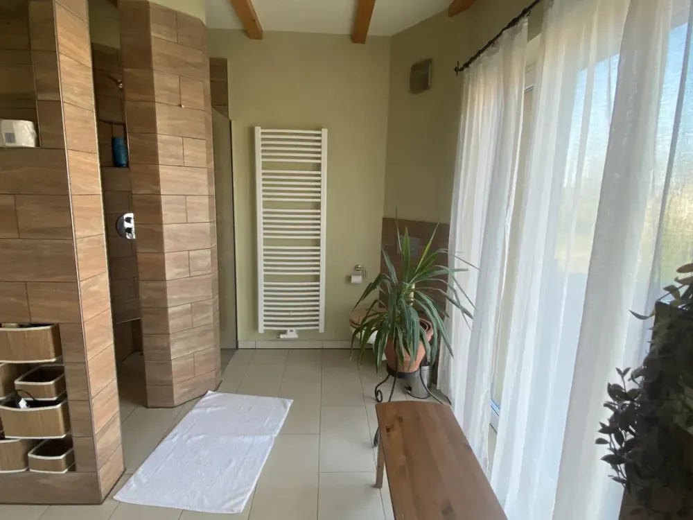 2-Zimmer mit eigenem Bad und Garten als WG im grünen Graupa