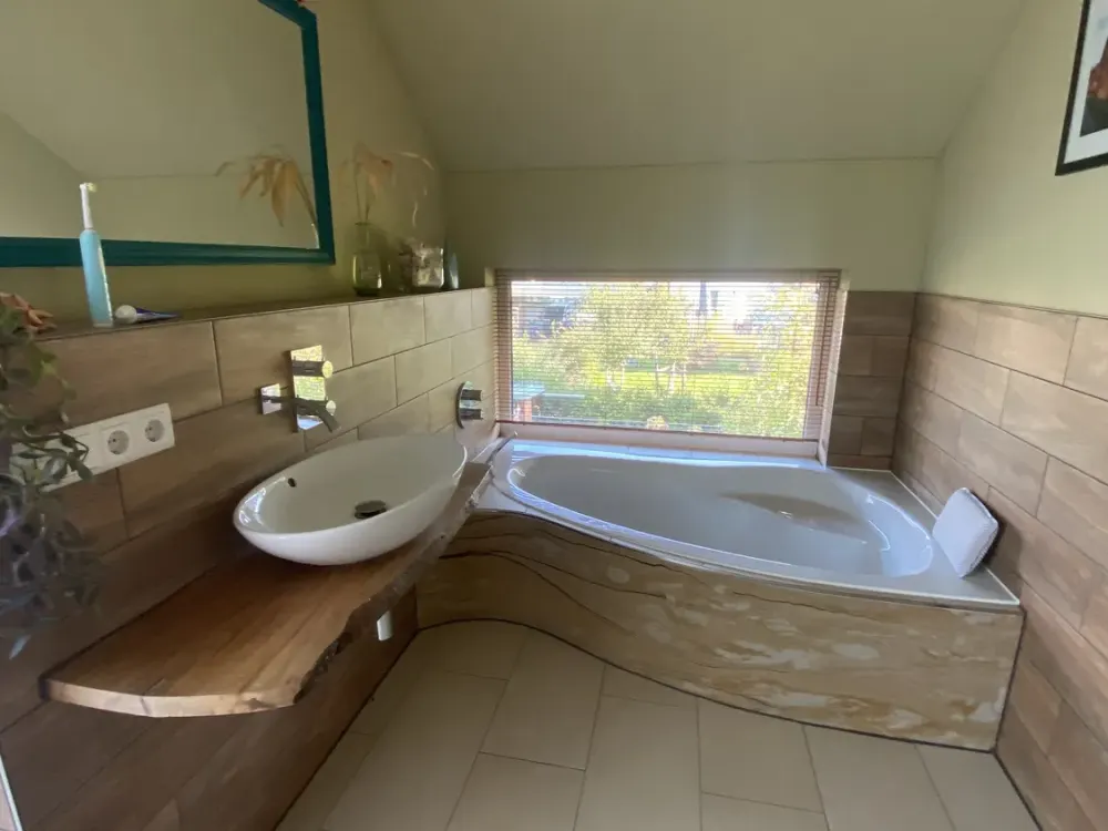 2-Zimmer mit eigenem Bad und Garten als WG im grünen Graupa