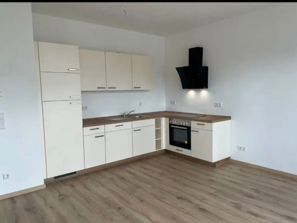 2-Zimmer Wohnung mit 2 Balkonen sucht Nachmieter