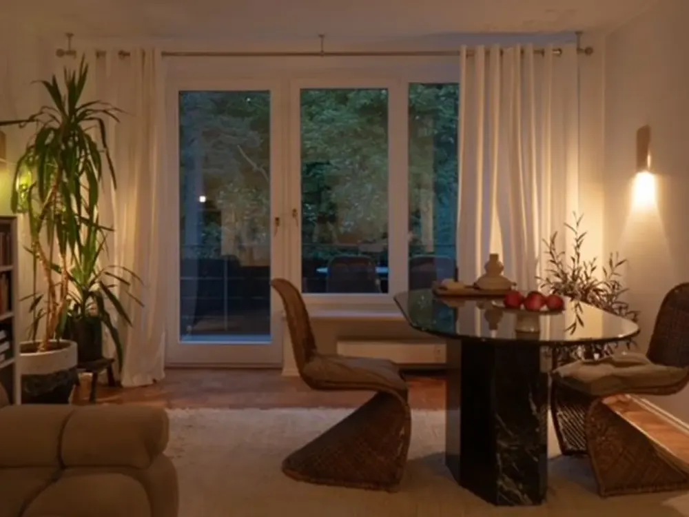 Helle 2,5-Zimmer-Wohnung mit großem Balkon in ruhiger, grüner Lage in München