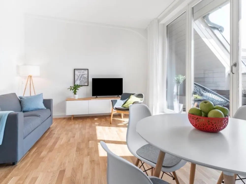 Möblierte 2-Zimmer Wohnung mit Fitnessraum im Keller