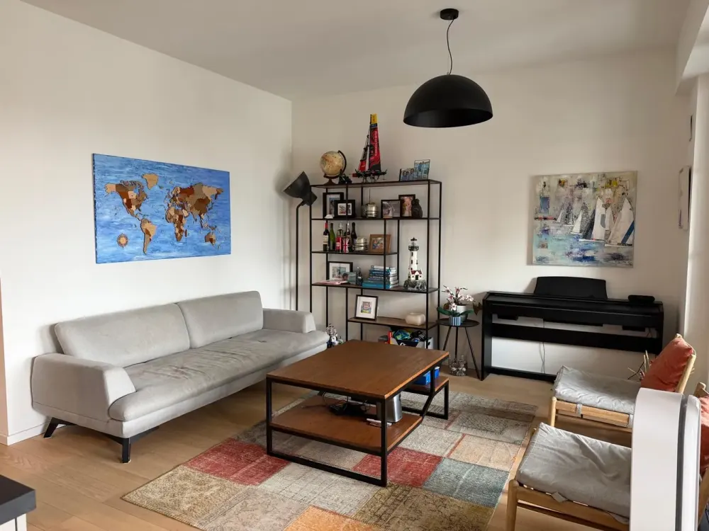 Wohnen mit Charakter: Vier-Zimmer-Wohnung in Uhlenhorst