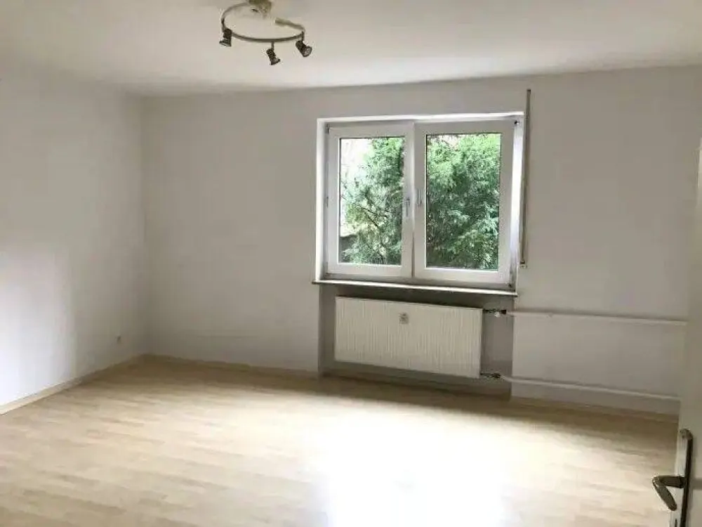 Sehr gepflegte 3-Zimmer-Wohnung im Erdgeschoss in bester Lage von Nürnberg Maxtorgraben
