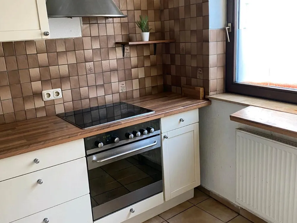 80 qm Maisonette im Zweifamilienhaus I 2 Zimmer I 1000 Euro kalt