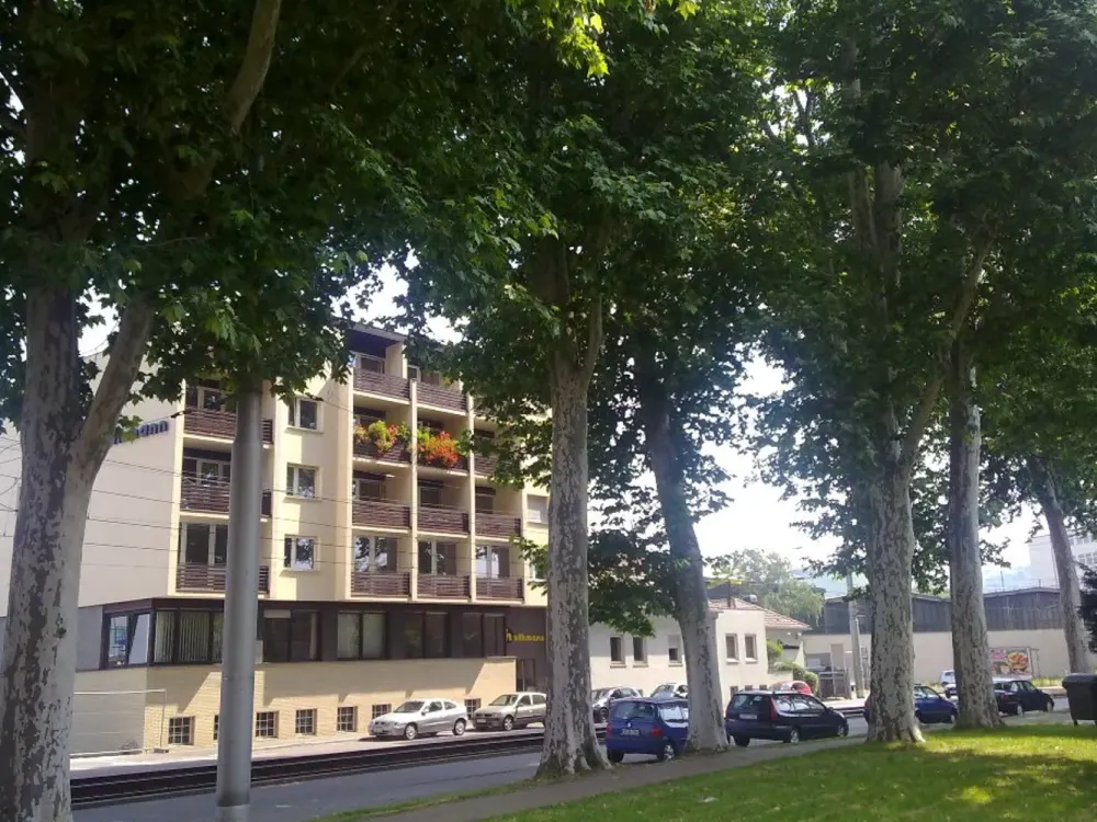 Top renovierte 2 Zimmer Wohnung in Stuttgart Wangen