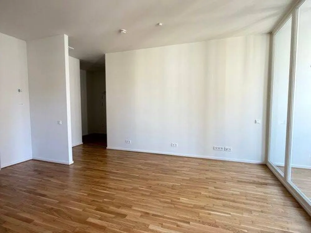 Moderne 2-Zimmer-Wohnung direkt im Zentrum mit Einbauküche