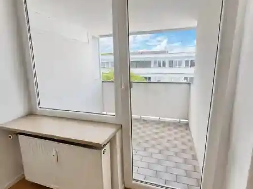 Erstbezug nach Modernisierung: Apartment in Fürstenried West mit perfektem U-Bahn Anschluss