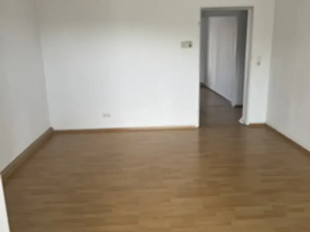 Freundliche 2 Zimmer Wohnung in zentraler Lage