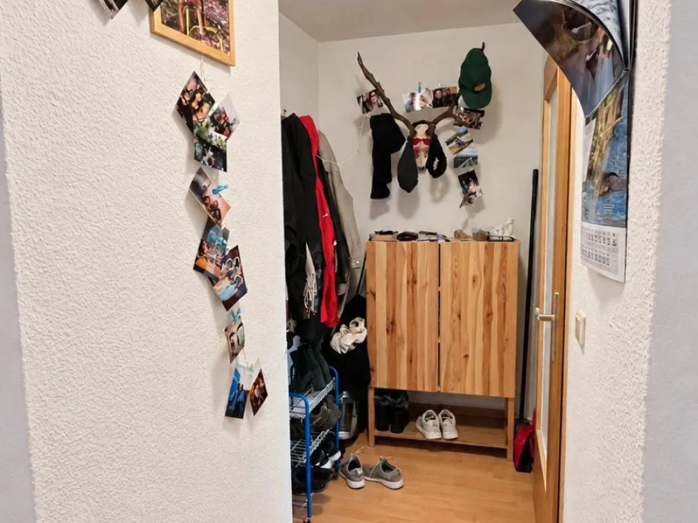 2-Zimmer-Wohnung mit Einbauküche in zentraler Lage