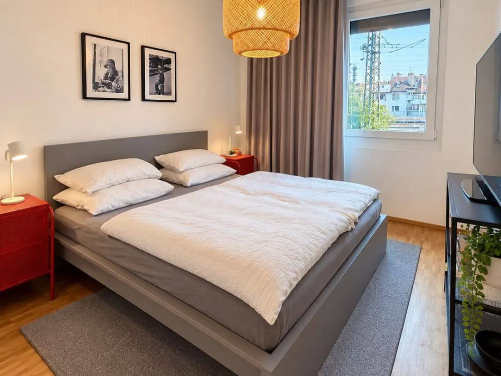 Möblierte Maisonette, 100 m², Köln-Altstadt, ab 01.11.