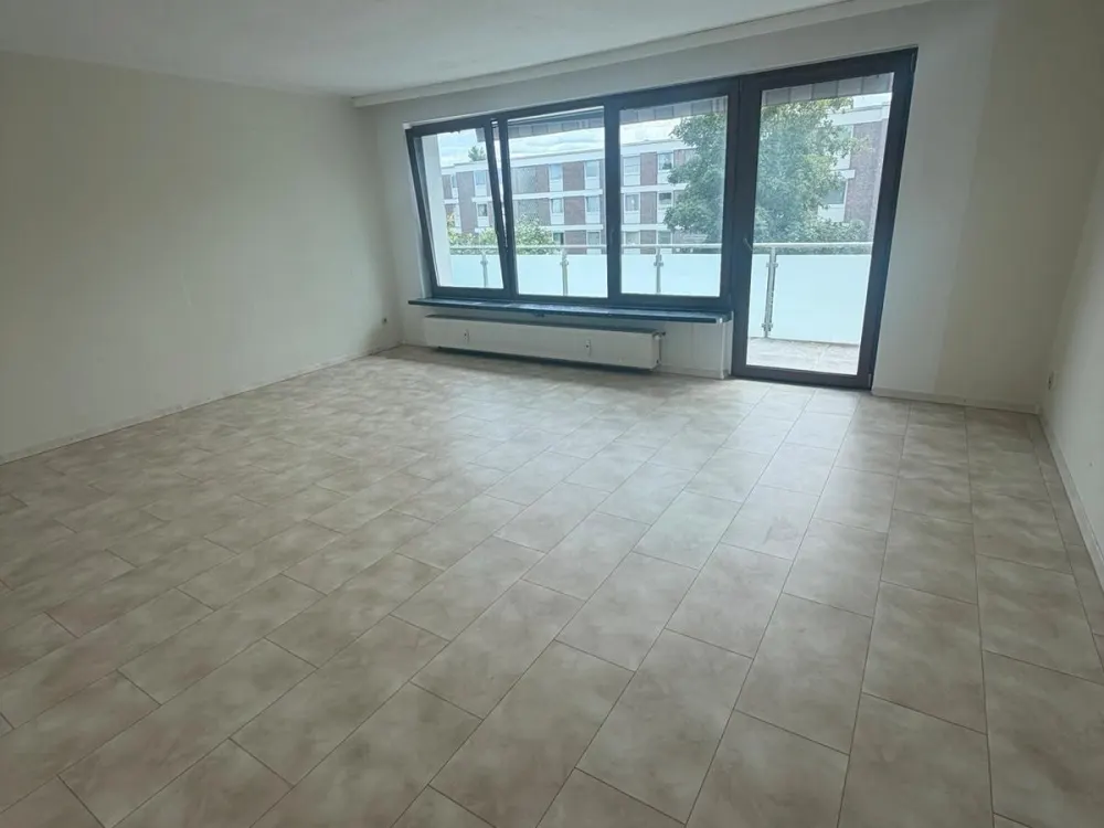 Helle 3-Zimmer Wohnung mit.großem Balkon in Hannover-Heideviertel
