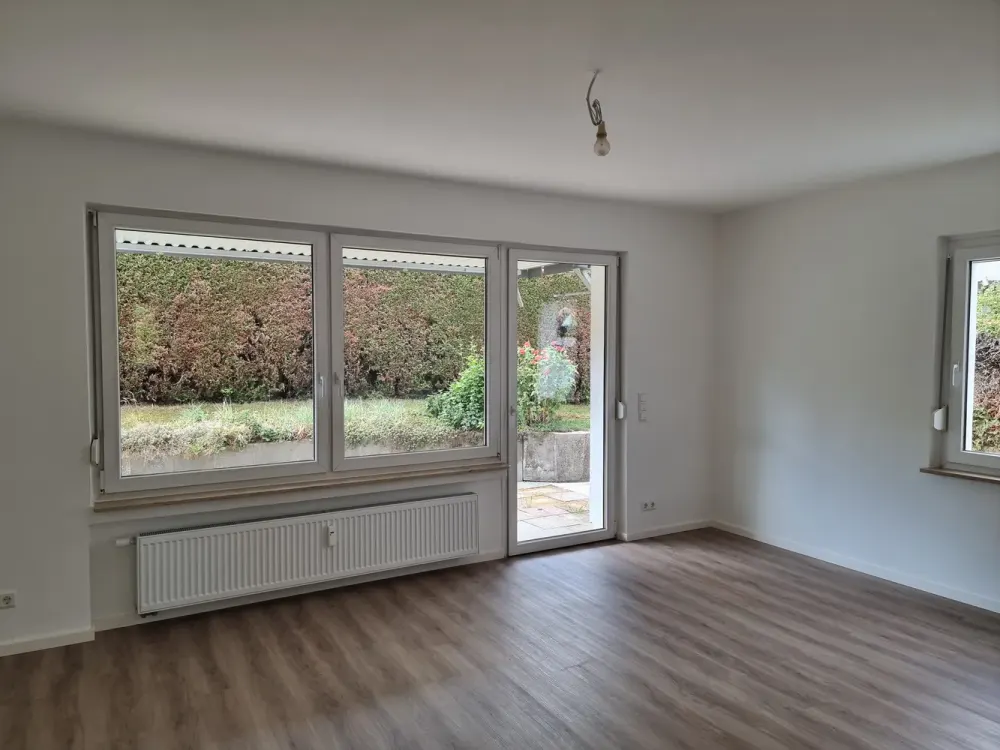 Wohnen mit Charakter: Großzügige 4-Zimmer-Wohnung in Hemmingen