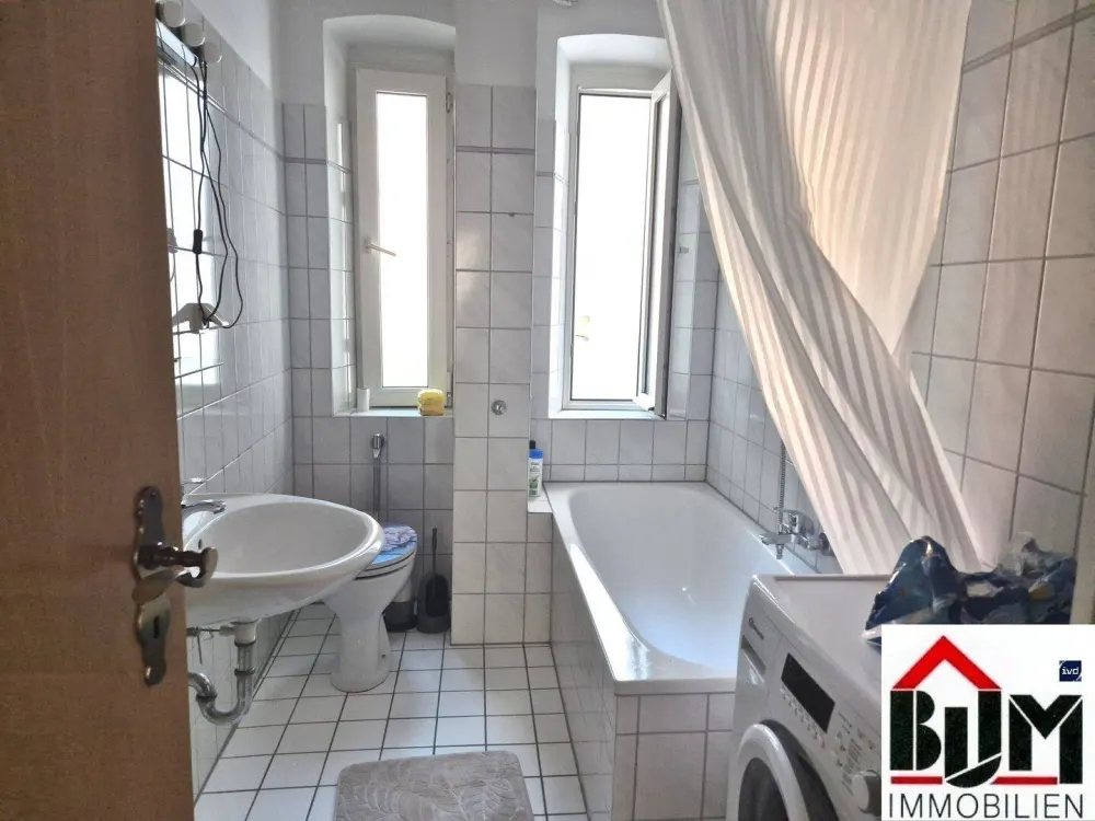 *Nürnberg-Maxfeld - 2,5 Zimmer - Nähe Stadtpark - hell - Kücheneinrichtung möglich*