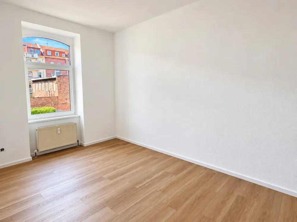 Erstbezug nach Sanierung - Helle 3 Zimmer Wohnung in Erfurt