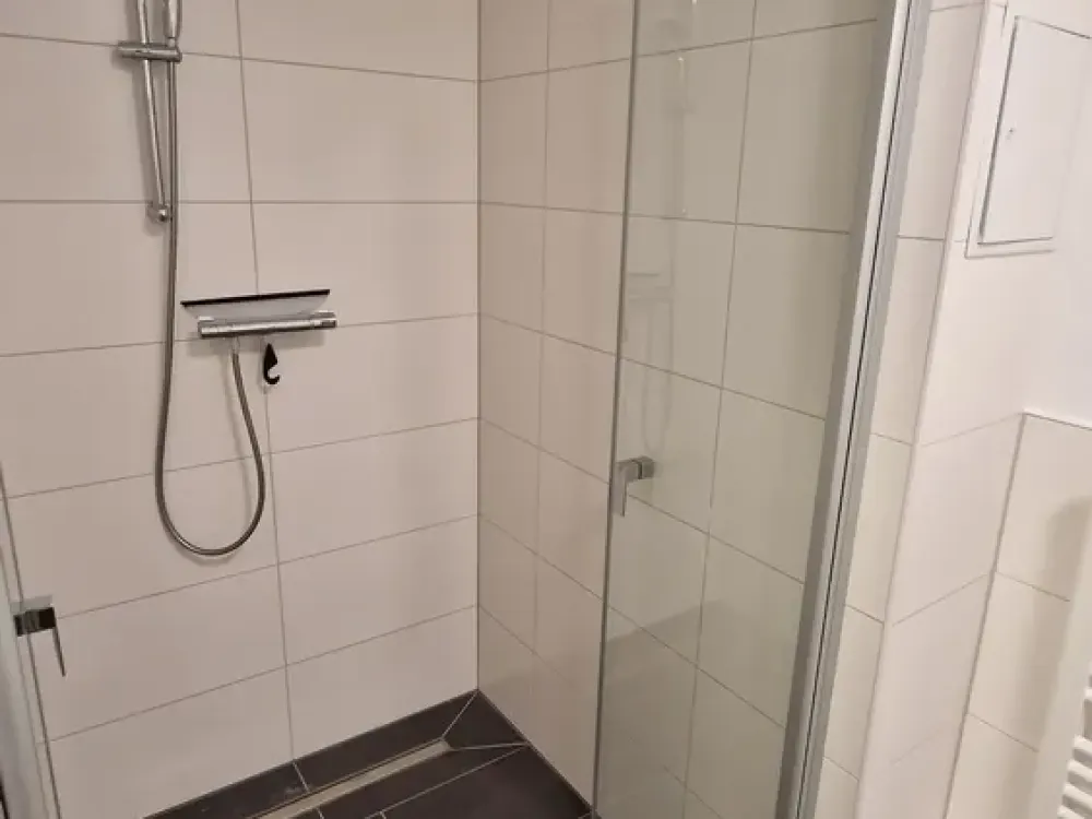Teilmöblierte 1-Zimmer-Wohnung in Berlin- Adlershof nahe Uni-Campus