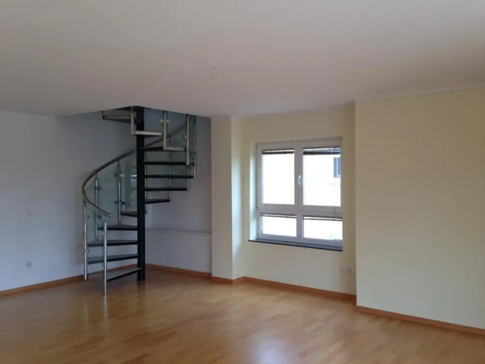 Tolle Maisonette-Wohnung mit 3 Zimmern in Hürth
