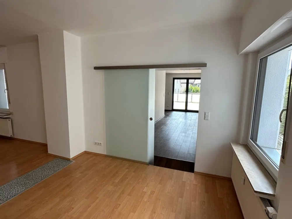 Großzügige renovierte Wohnung in Bad Lippspringe