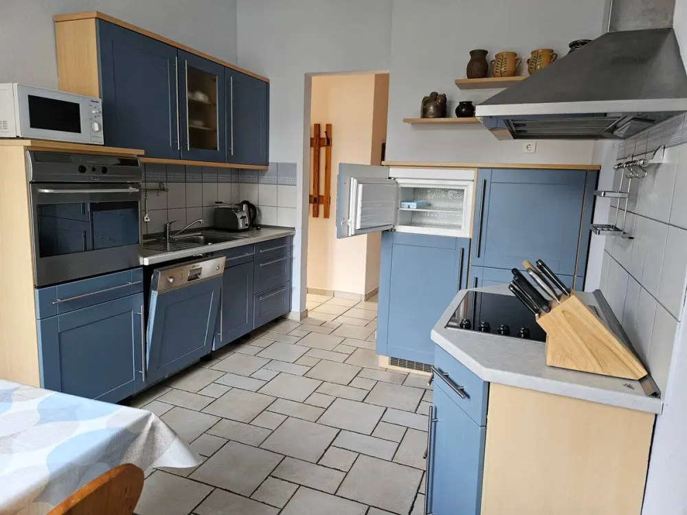 Charmingly Furnished 2-Room Apartment in a Quiet Location - Available from March 2026