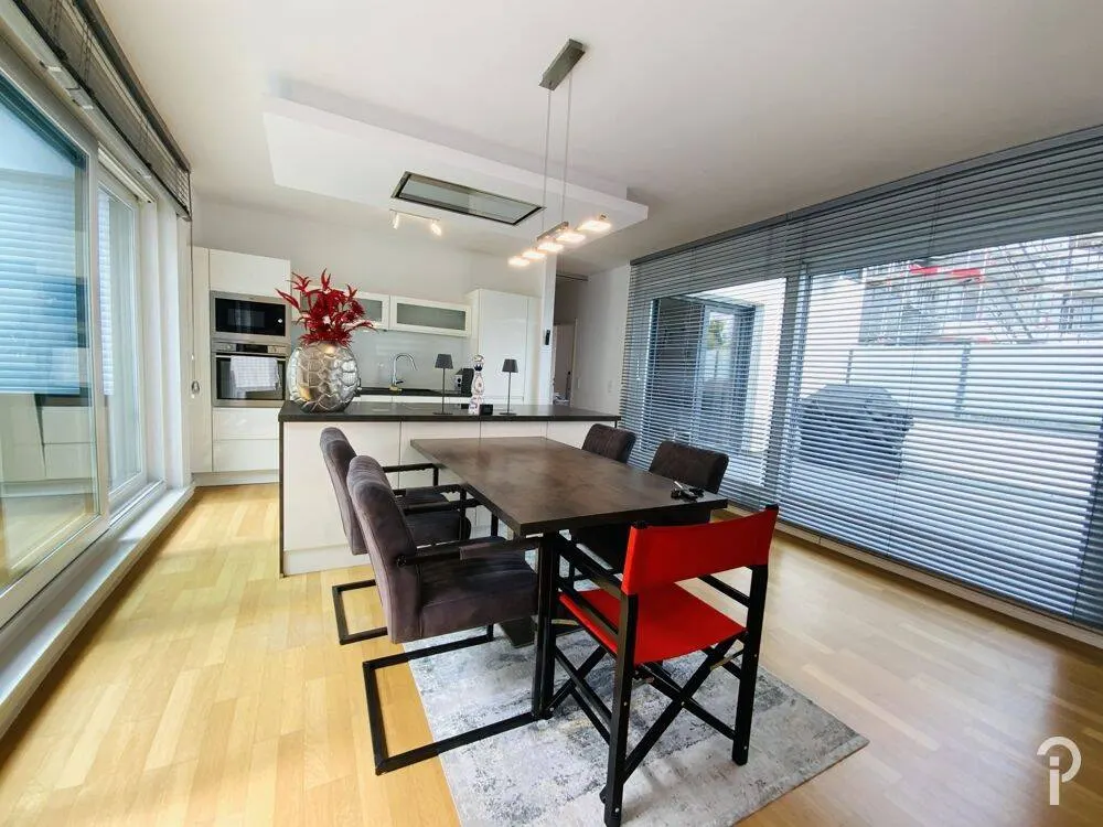 Wohnen auf einer Ebene Moderne, hochwertige 3 Zimmer-Wohnung mit Bungalow-Charakter