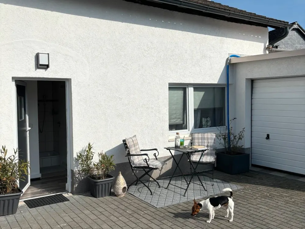 1 Zimmer Wohnung Möbiliert,