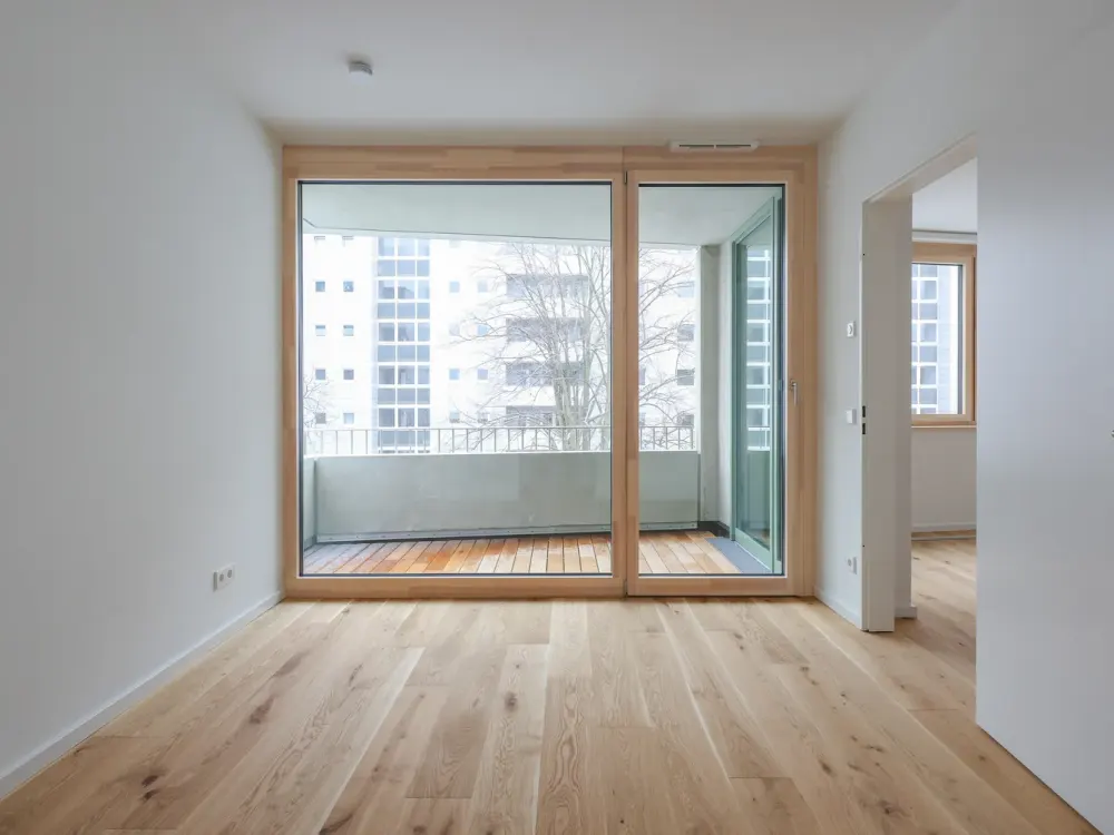 NEW BUILDING in Westend - Cozy 2-Room Apartment with Balcony, Fitted Kitchen and Shower Bath