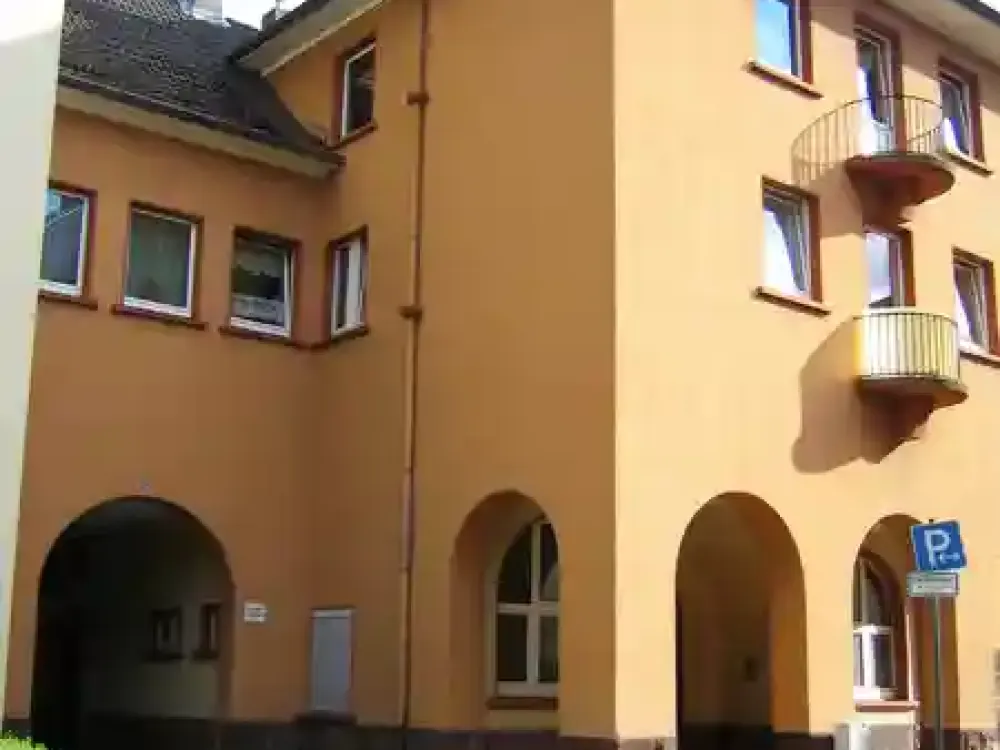 Family-friendly 3-room apartment with kitchen and bathroom in Nordstadt!