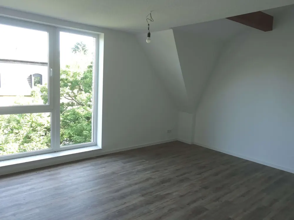 Gemütliche Dachgeschosswohnung zu vermieten