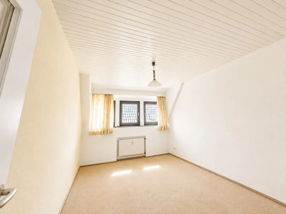 Charmante 2-Zimmer-Wohnung mit Tageslichtbad und Balkon