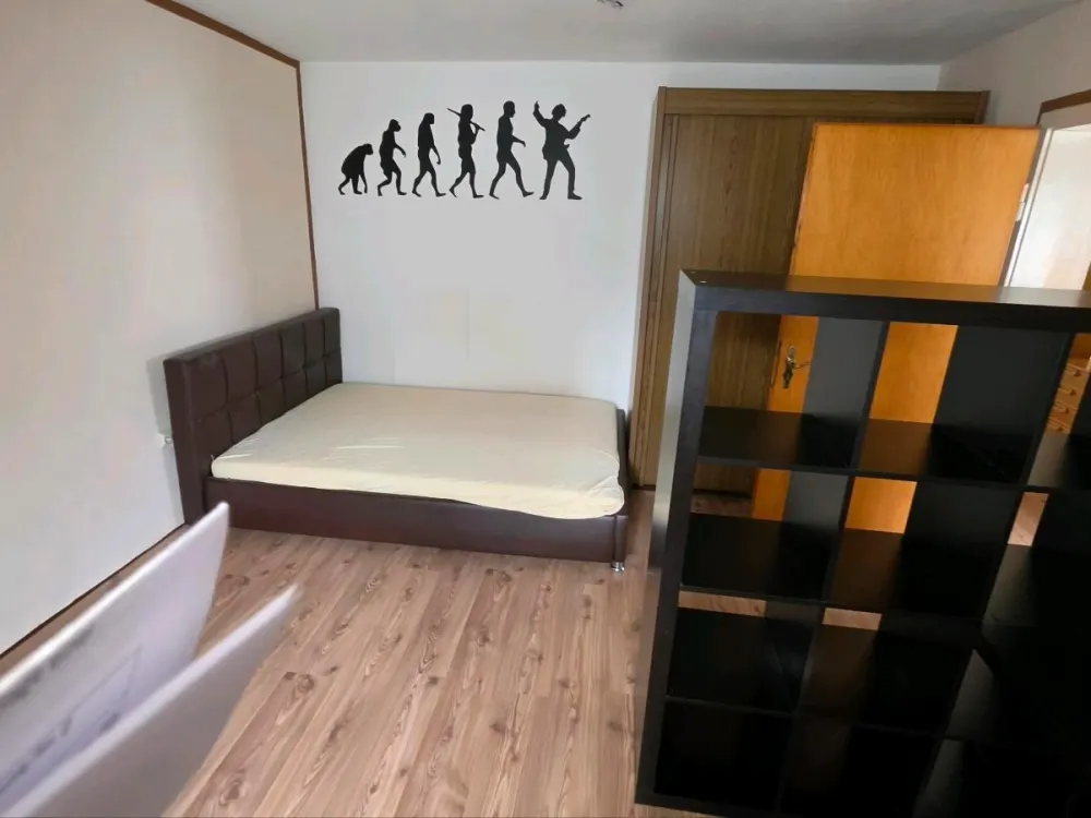 3 Zimmer Wohnung in Frankfurt Schwanheim