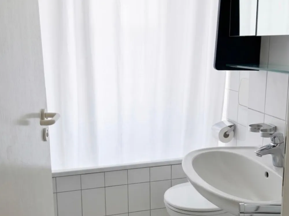 Heute Besichtigung 86m2 3 Zi. Wohnung 3.Etage Niederrad
