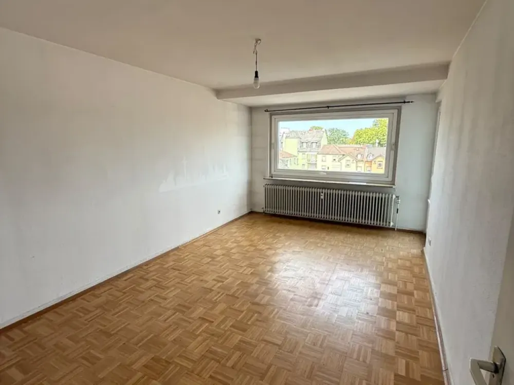 NEU! 2-Zimmer Wohnung mit Balkon in Frankfurt am Main!