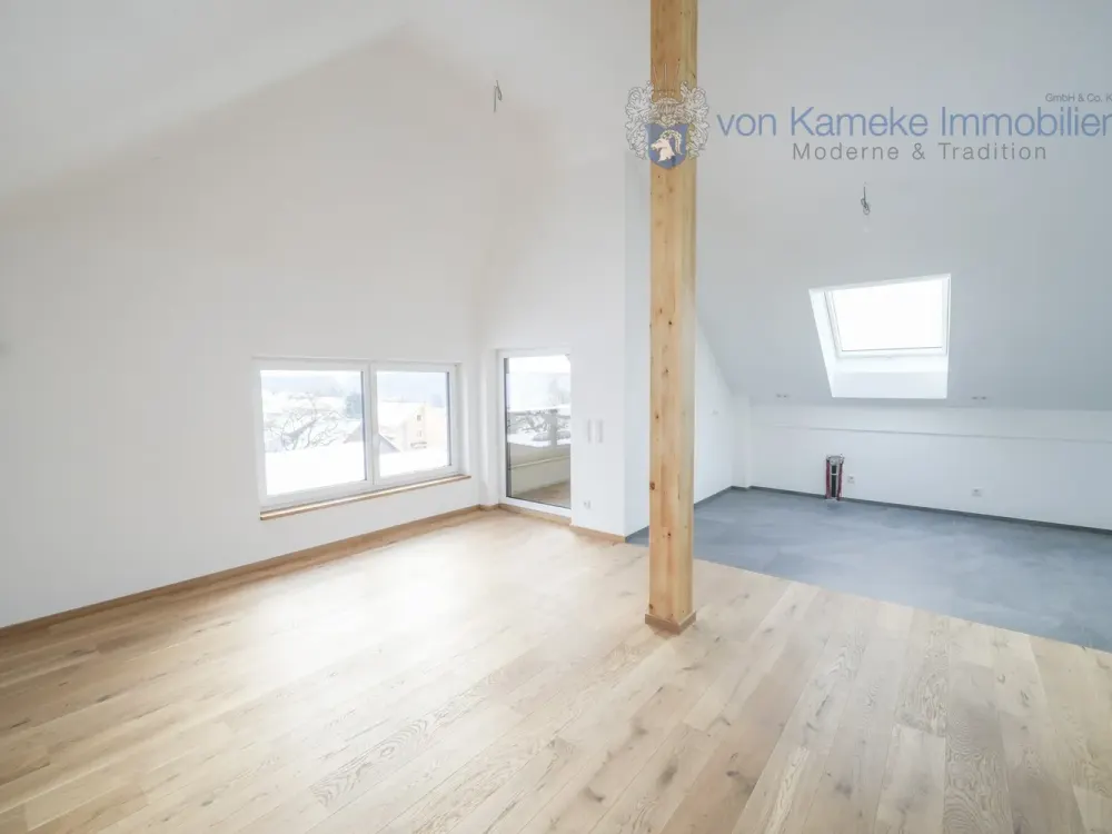 NEUBAU: 2-Zi.-Neubauwohnung (KfW 55), barrierefrei, Balkon, Aufzug & TG-Stellplatz