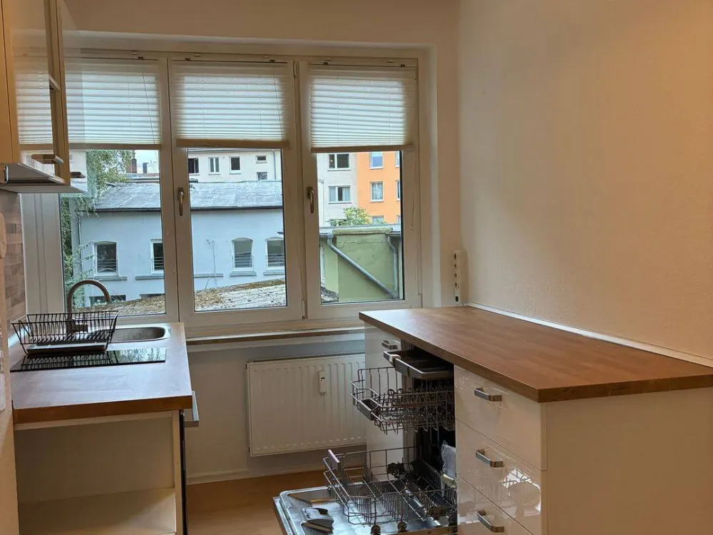 Großzügiges 45,66- m2 -Wohnstudio mit separate Küche, Bad und Balkon - ideal für Studierende