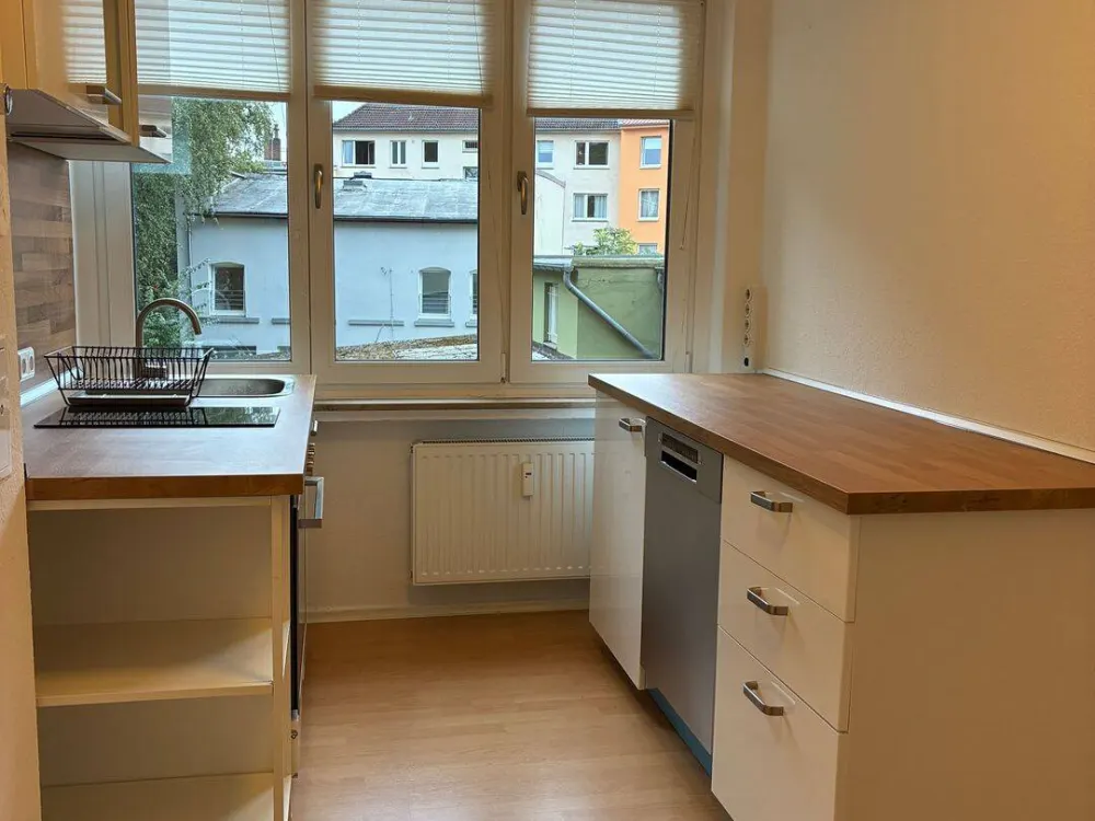 Großzügiges 45,66- m2 -Wohnstudio mit separate Küche, Bad und Balkon - ideal für Studierende
