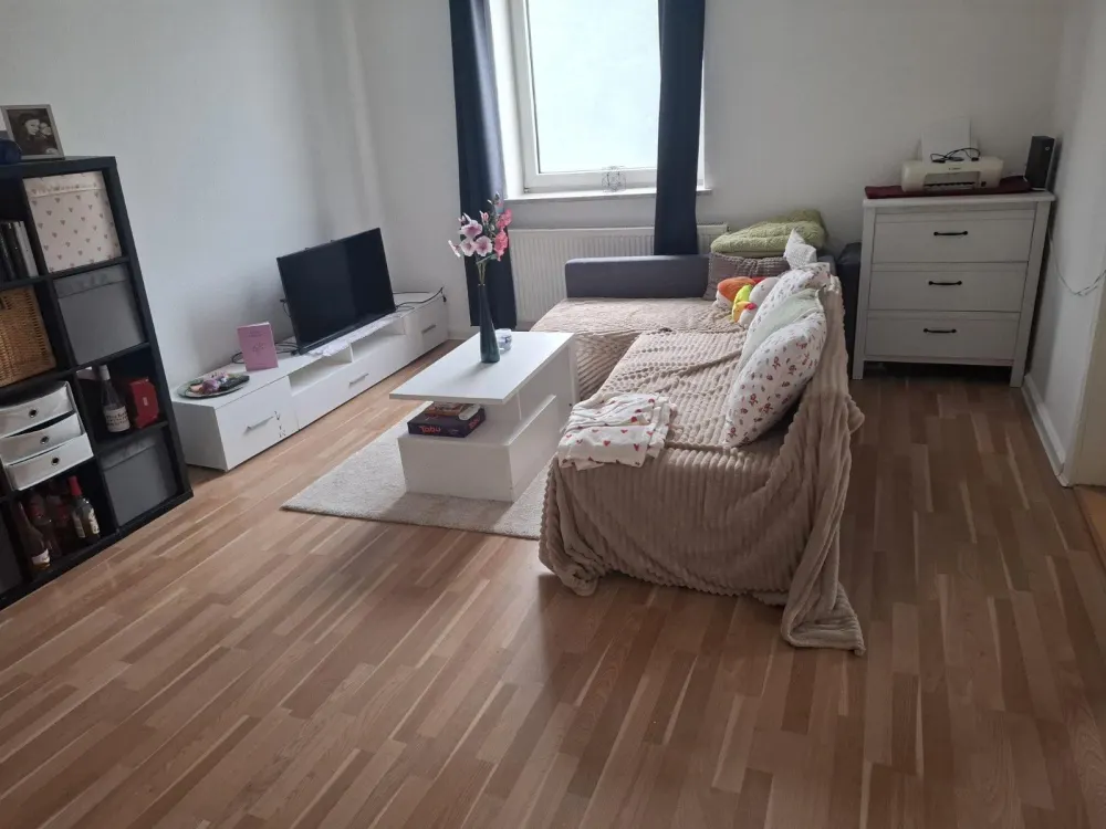NACHMIETER GESUCHT (ab. 01 10.2026)