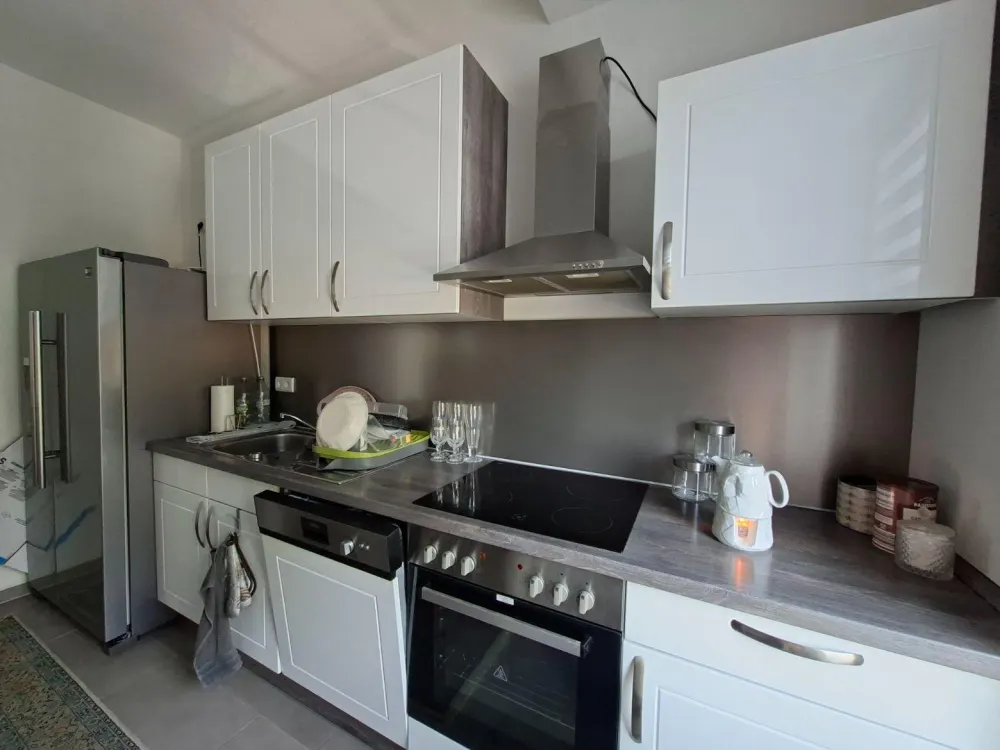 Moderne 3 Raumwohnung mit Balkon und Tiefgaragenstellplatz in Dresden