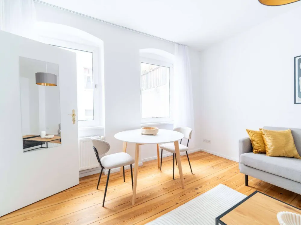 Gemütliche 2-Zimmer-Wohnung in Charlottenburg - voll möbliert