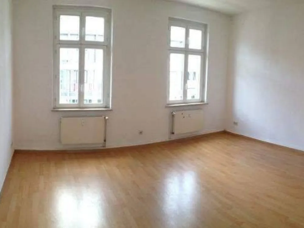 69m² 2-Raum-Altbau-Wohnung direkt nördlich der Innenstadt