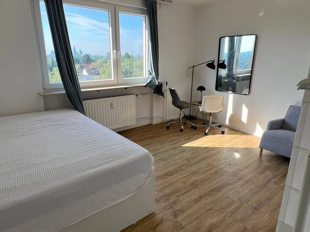 3er-WG in Frankfurt | möbliert | Balkon | Nähe Uni Riedberg
