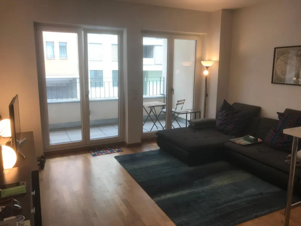 Schöne möblierte 2-Zimmer-Wohnung am Gleisdreieck | Ab 21.09.