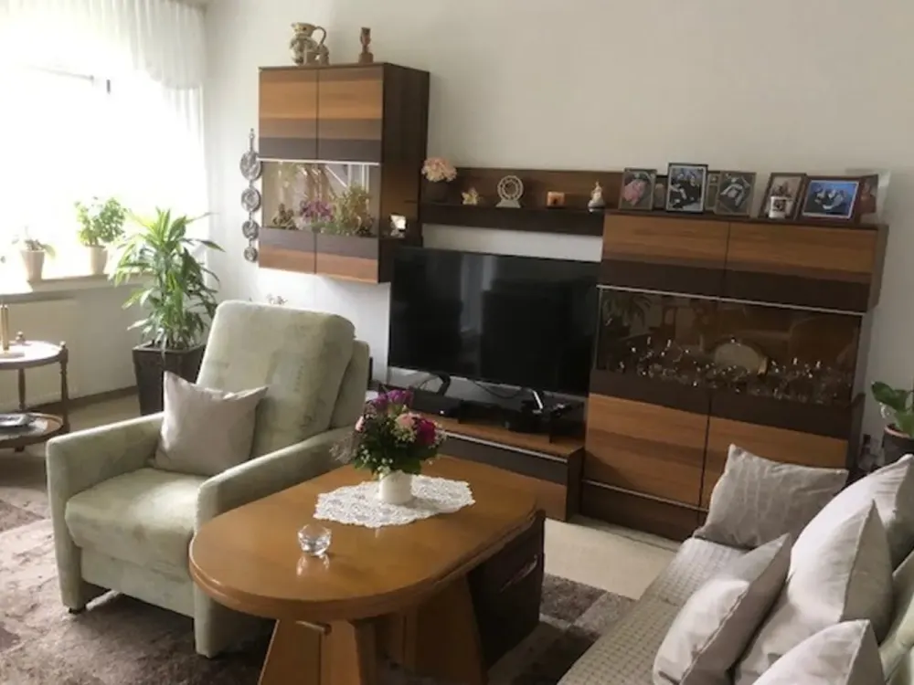 3-Zimmer Wohnung mit Balkon + Keller