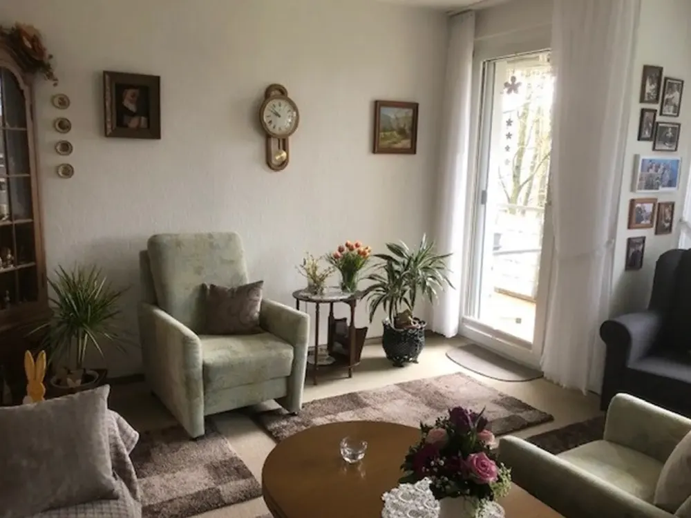 3-Zimmer Wohnung mit Balkon + Keller